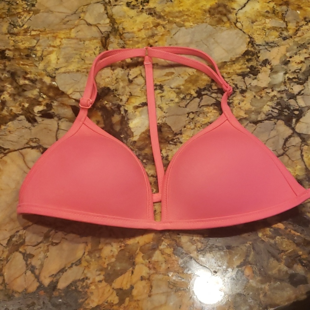 Pink bikini top
